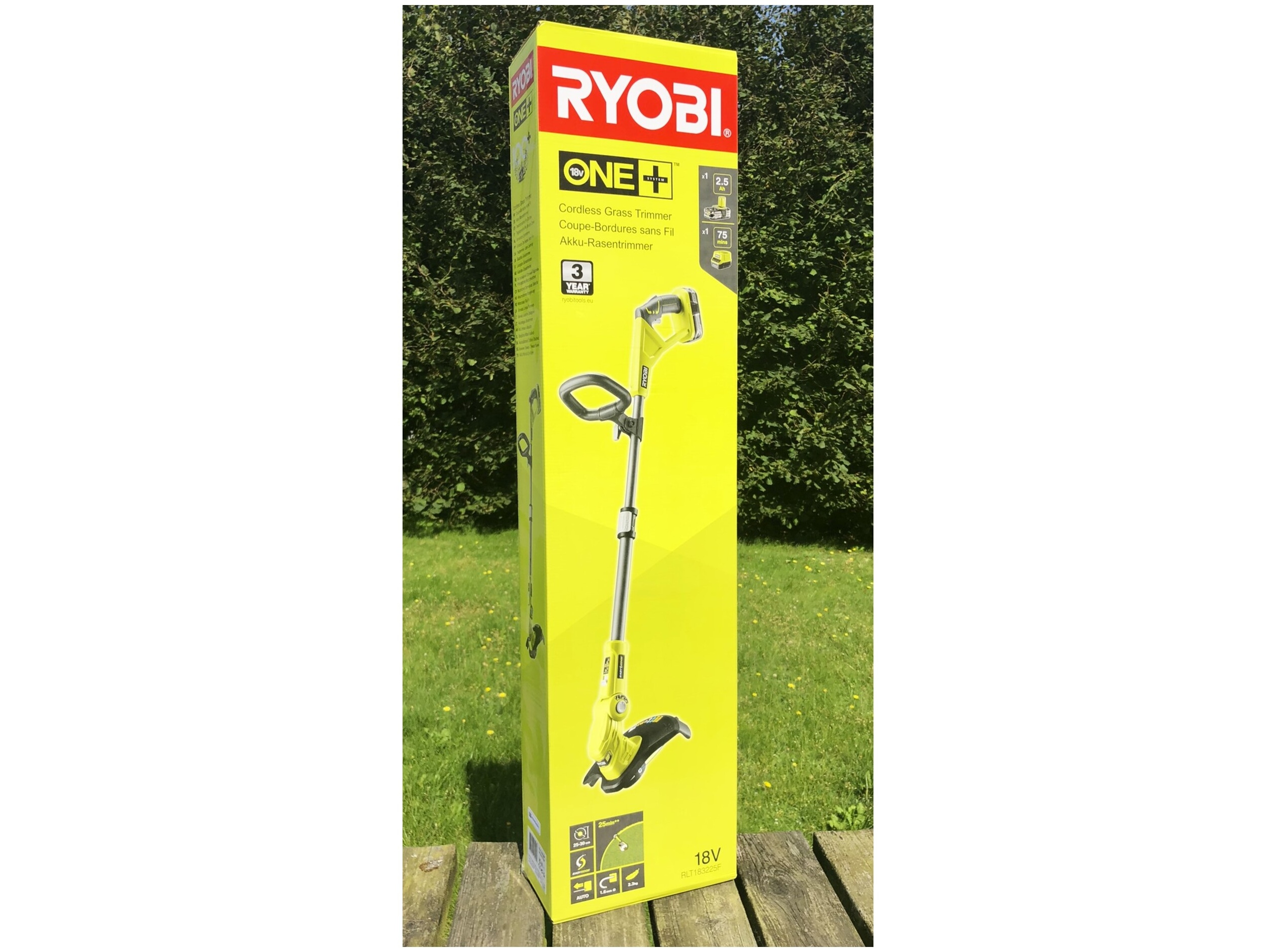Ryobi One+ RLT183225F - Græstrimmer - ledningfri - 18 V - 2.5 Ah - 25/30 cm - 2.3 kg
